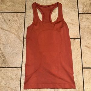 Lululemon swiftly tech tank
